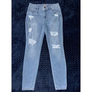 Maurices Women's High-Rise Ripped Distressed Skinny‎ Jeans Light Wash Denim M